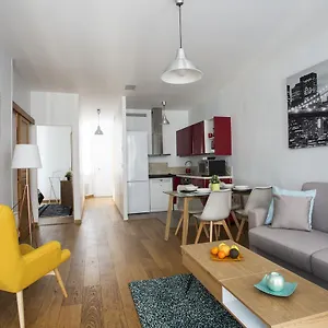 Apartment Rue Du Temple - Le Marais With Ac, Paris